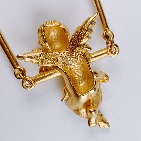 VTG Signed JJ Brooch Cherub Angel on Swing Figural 1980s Gold Tone Pin - Picture 11 of 12